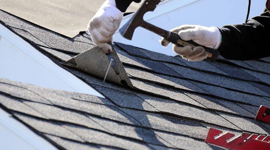 Professional Flat Roofing Installation in Caledonia, OH